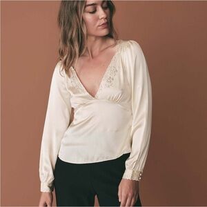 Doên Freyda Top in Mother of Pearl (a doên heirloom piece)